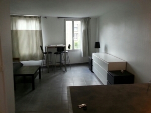 PANTIN JEAN LOLIVE